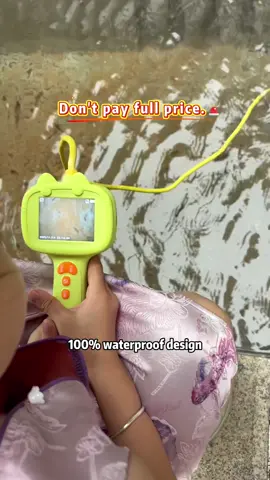 Unlock the hidden world in your backyard. See things you never thought possible with this endoscope. 54% OFF + Free Shipping#summervibes☀️ #fathersdaygift #borescope #toys #kidstoys 