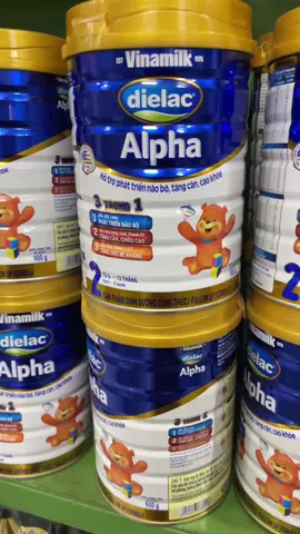 Alpha thường số 1 và số 2 đang có giá tốt ib e là có đơn nhé #sieuthisuamevabesuoinho #suabotchobe #suabotphasan #alpha #vinamilk 