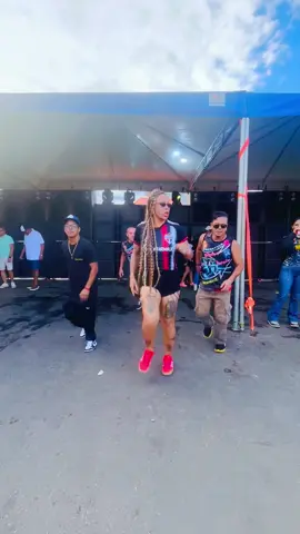Fada e minis Homens na Pista kkk😜🥰🤪