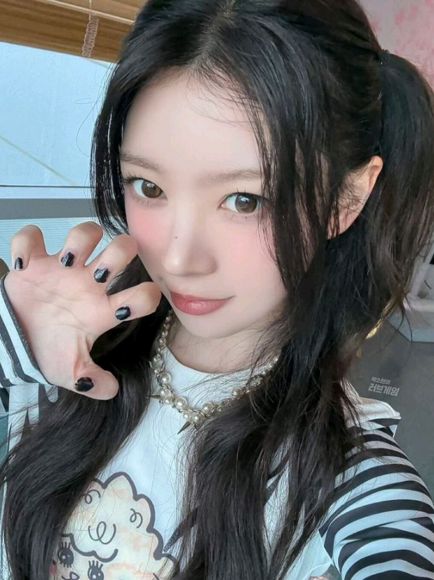 ⫏    ׅ    🍚     ⴖᧉ ꯭ա     pᨣsƚ      ׅ     🌸   ⪦     :⚊˙. ꔛ . ˙⚊  :⚊˙. ꔛ . ˙⚊  :⚊˙. - - - -#MOKA  #MokaIllit #fancamskpop💧 #fyp #fancams 