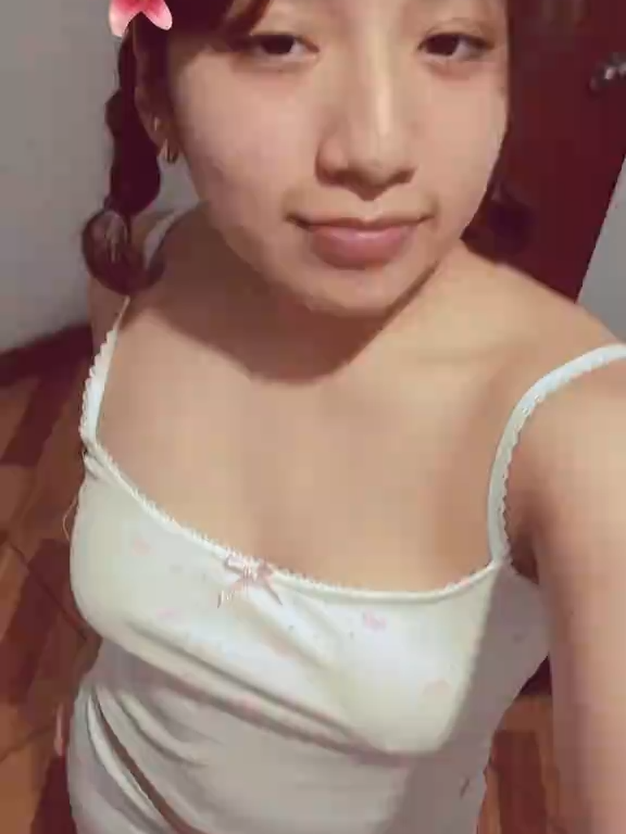 #CUTEGIRL