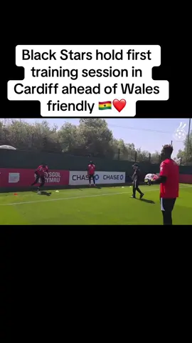 Black Stars hold first training session in Cardiff ahead of Wales friendly 🇬🇭❤️ #ghanatiktok🇬🇭 #heartsofoak #fyp #ghana #blackstars 