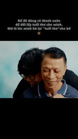 Ngày xưa bố dắt đi chơi, giờ lớn dắt bố đi lại 😂🤍 #family #dad #Lifestyle #Vlog #cinematic 