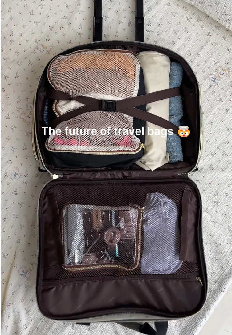 Security check used to be a whole workout. 😭 Now with the 180° flat opening, I’m through TSA in literally five seconds. #tiktokshopmemorialday #Summerwins #tiktokshopdealsforyoudays #SummerVibes #laptopbag 