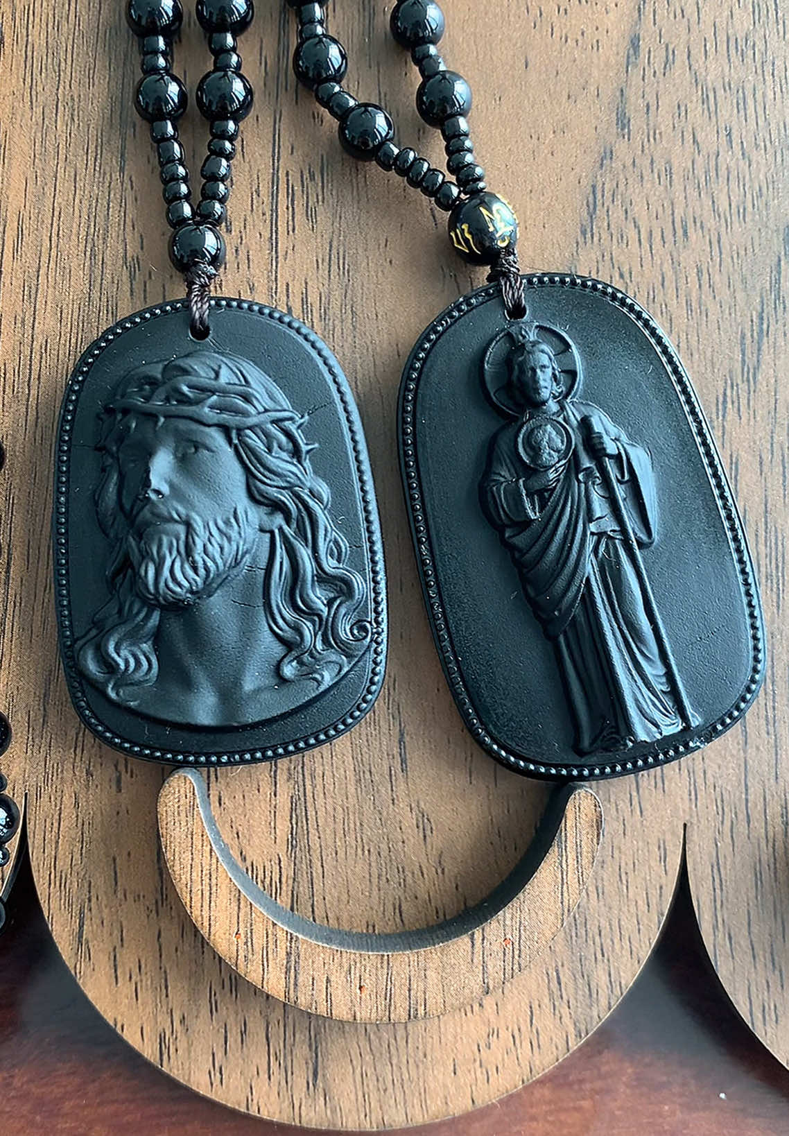 Jesus gave you a beautiful lesson: He loves you today, loves you tomorrow, and will always love you. #fyp #Love #TikTokShopDealsforYouDays #jewelry #necklace 