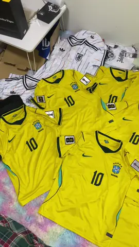 Áo bóng đá barazin 🇧🇷 world cúp 2026 🔥 neymar jr 10 😍 em về sẵn ở Nhật ae nào thích ib cho mình nhé🥳🛍️🔮#barazil🇧🇷🇧🇷🇧🇷🇧🇷🇧🇷 #wolrdcup #xuhuongtiktok #vairal 