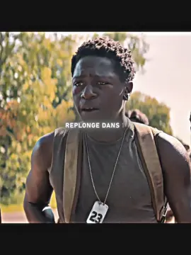 Expliquer les films du point de vue de la première personne #film #movie #foryou #foryourpage #francetiktok 
