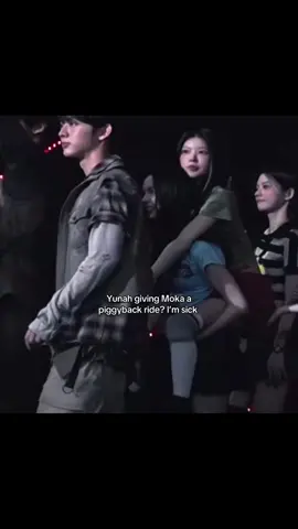 MOKAS SQUSHED CHEEK?? THEYRE FAMILY I LOVE THEM 😭😭 #moka #yunah #foundfamily #kpop #illit