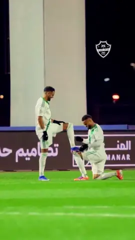 هدف ساحر من رياض.. واحتفاليته الشهيرة مع علي مجرشي 🪄 #الأهلي  A magical goal from Mahrez.. followed by the iconic celebration with Ali Majrashi 🪄 #AlAhli | #spl | #sportsontiktok 