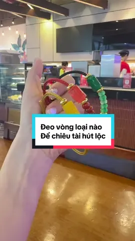 Đeo vòng lu thống ,chiêu tài hút lộc #vongtayphongthuy #vongtayluthong #phongthuytamlinh #mayman 