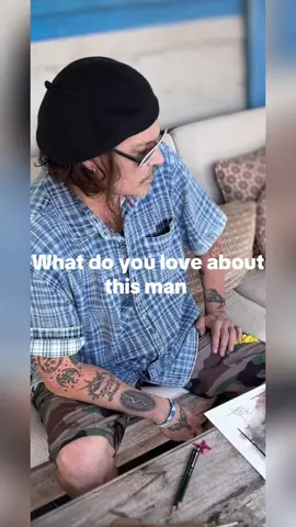 Drop a heart ❤️ if you love Johnny Depp #johnnydepp #johnnydeppfans #viral #us #actor 