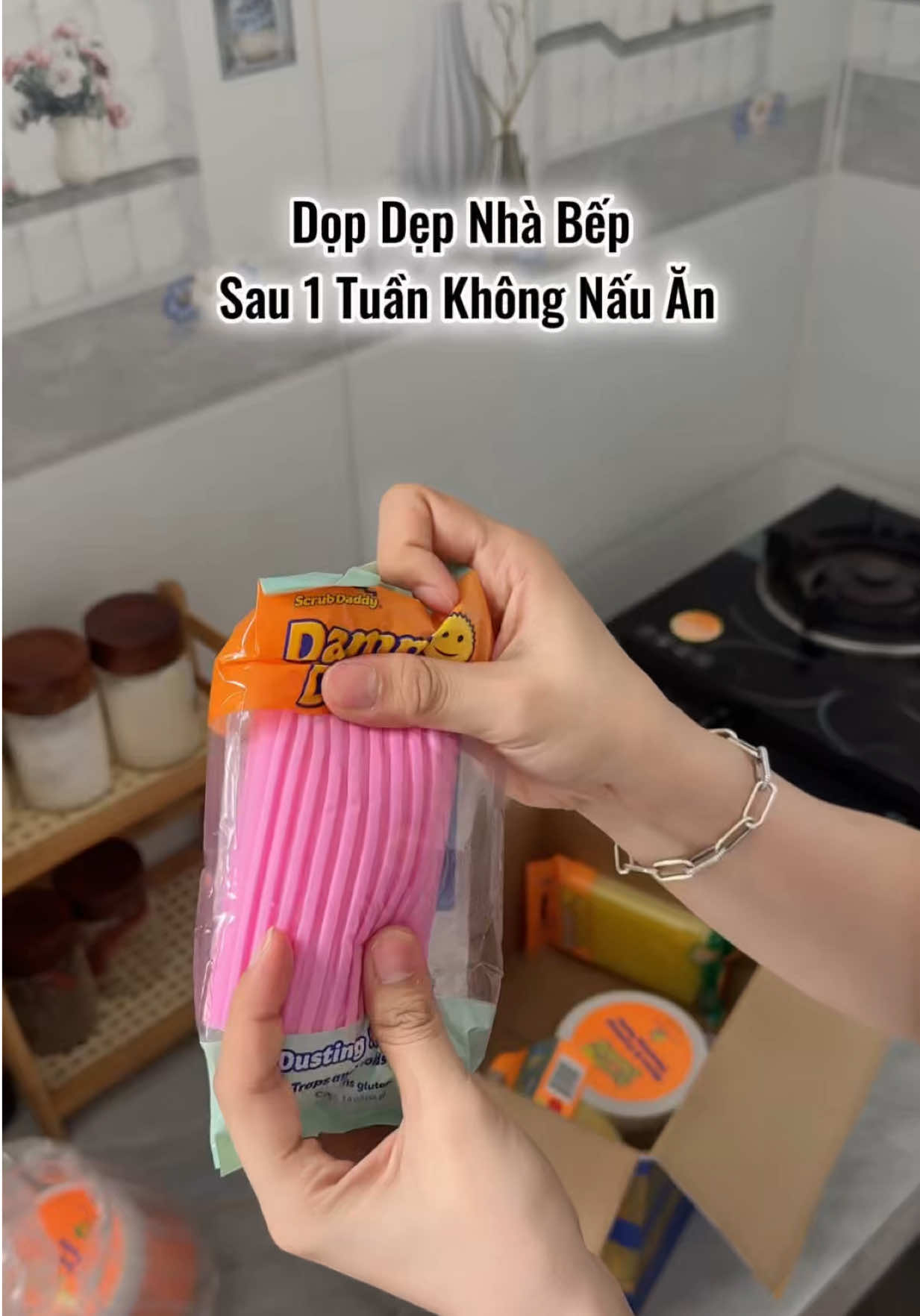 Nhìn thấy bếp dơ là tui không có hứng nấu ăn 🥹. Phải sạch sẽ, mát mẻ con mắt mới được