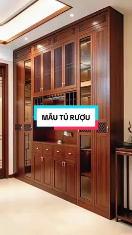 Sự giao thoa hoàn hảo giữa nét truyền thống Á Đông và hơi thở hiện đại. Hệ tủ rượu gỗ tự nhiên bo cong, phối cánh kính và nan chớp hài hoà, sang trọng ! Cần gì phô trương, góc này là đủ hiểu cái tầm, cái gu của chủ nhà rồi các bác nhỉ! 👇 #xuonggothuhang #turuounho #noithatgotunhien #turuou #xuhuong2026   