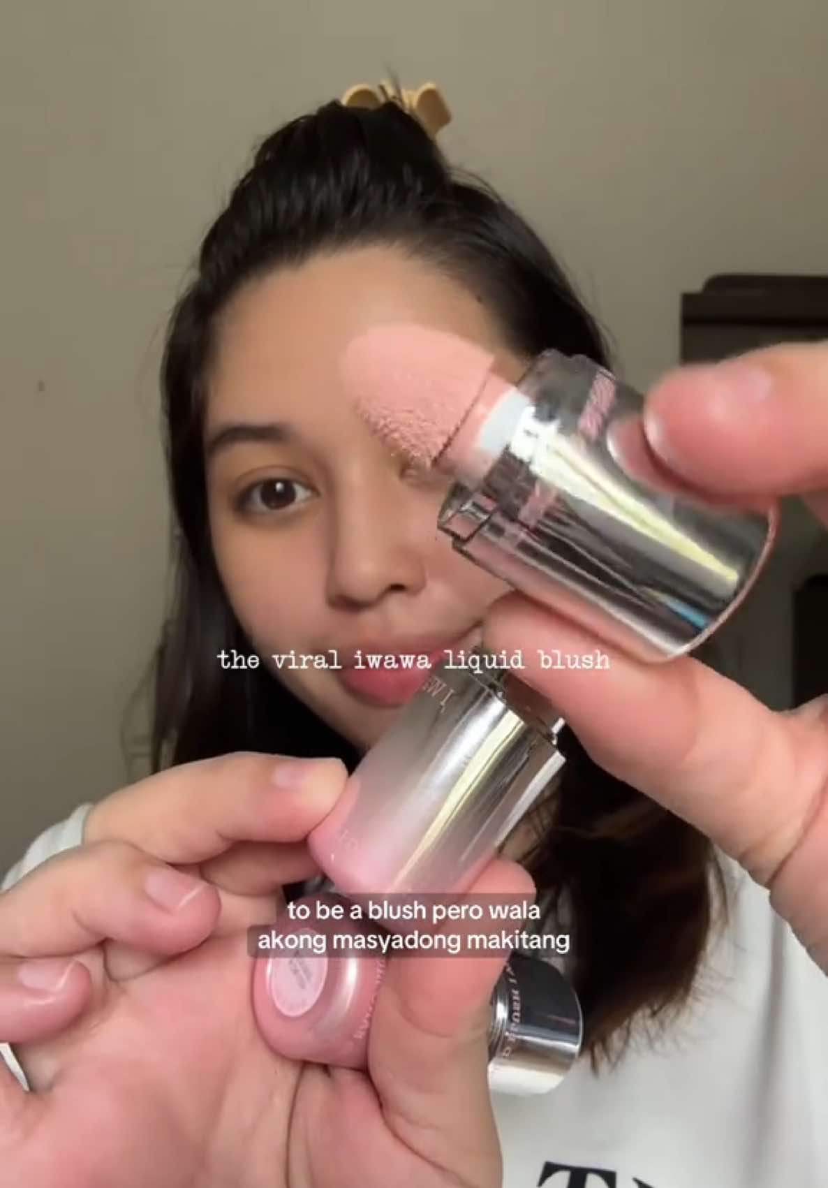 it’s supposed to be a blush, right? Yung Shade 03 ang lakas maka-brighten ng face and may minimal coverage. #iwawa #iwawablush #iwawacolorcorrector #barelytheremakeup #iwawablush03 