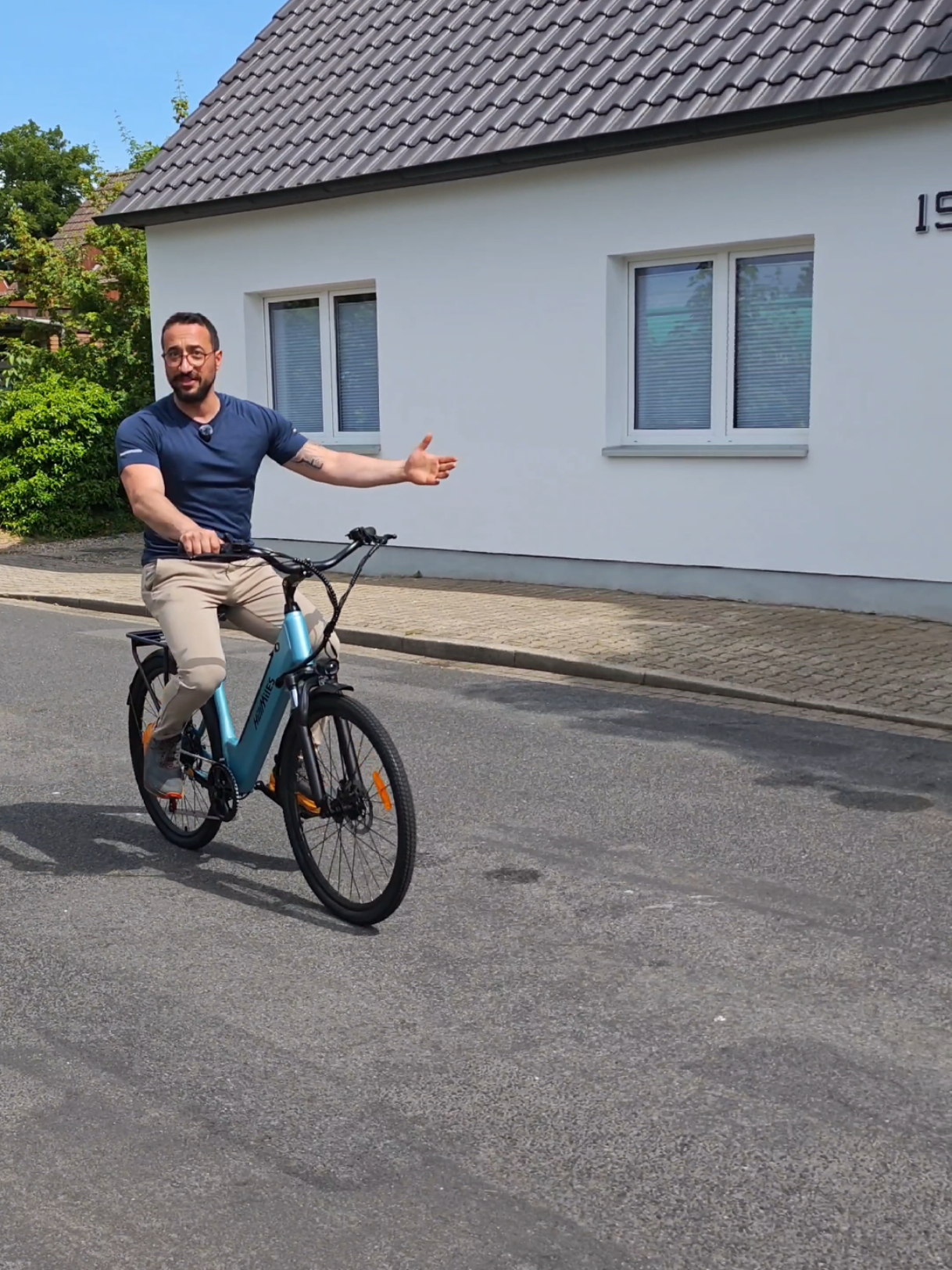 ✅ Bis zu 100 km Reichweite ✅ 25 km/h geschwindigkeit  ✅ Herausnehmbarer 36VAkku  ✅ 7-Gang-Schaltung  ✅ IP65 wasserdicht  ✅ Perfekt für Arbeit, Stadt & Freizeit. Aktuell mit starker Rabattaktion erhältlich. Jetzt anschauen, bevor der Preis wieder steigt #ebike #fahrrad #citybike #schnäppchen #fahrradfahren 
