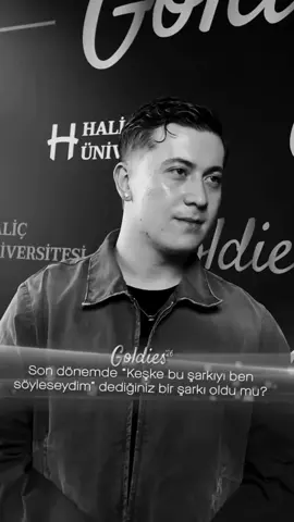 çok güzel şarkı 🤌🏻 @p0izi @blok3real #keşfetteyizzz #blok3 #poizi #kusurabakma #viralvideo 