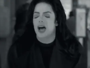 he’s gorgeous dude #michaeljackson #michaeljacksonedit #fyp #mjinnocent #mjedit 