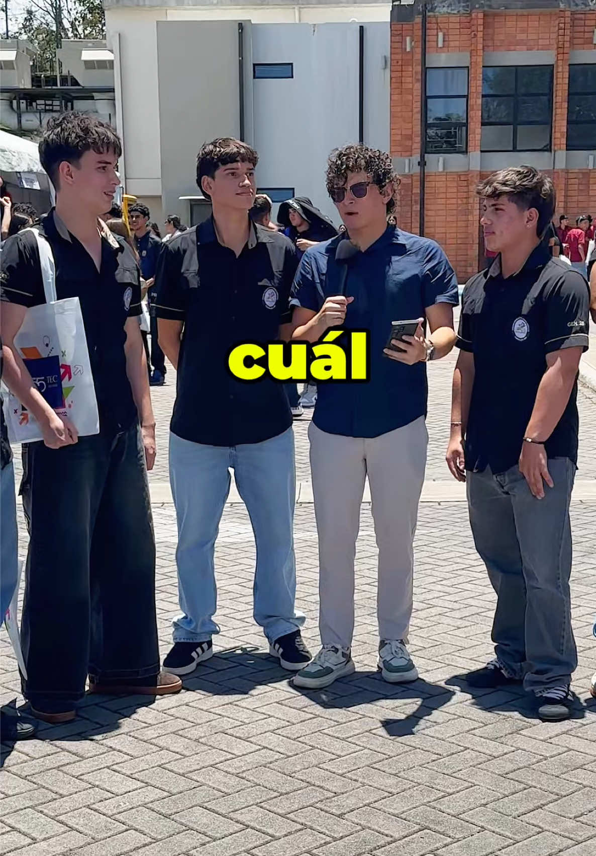 ¿Cuál es la peor mentira que te ha dicho un profesor? 🗿🔥 . #humor #preguntas #culturageneral #entrevista #preguntasyrespuestas 