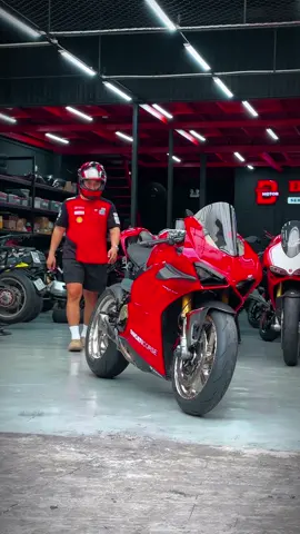 Ra xe cafe anh em ơi! #pkl #ducati #duocmotor #panigalev4 