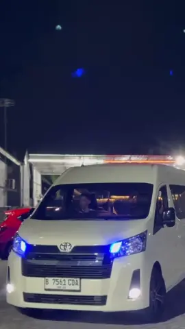 Bahan Kaya Raya Ready Ji Hasil Karya : Interior By Hens’ky Car Leather Audio By @Delta Audio Ponorogo  Hiace Premio 2024 KM 30Rb’an Plat AE Ponorogo #hiaceindonesia #jualanonline #jualbeli #ponorogo24jam  #ponorogoupdate 