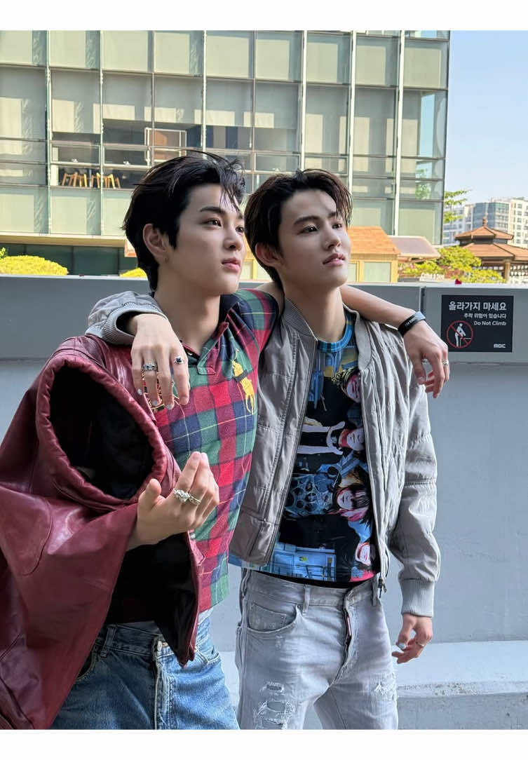 HĐQT các nước thế mà vất vả, quyết tâm làm lành cho đôi chíp bông😔 #KEONHYEON #keonho #seonghyeon #fyp #xh 