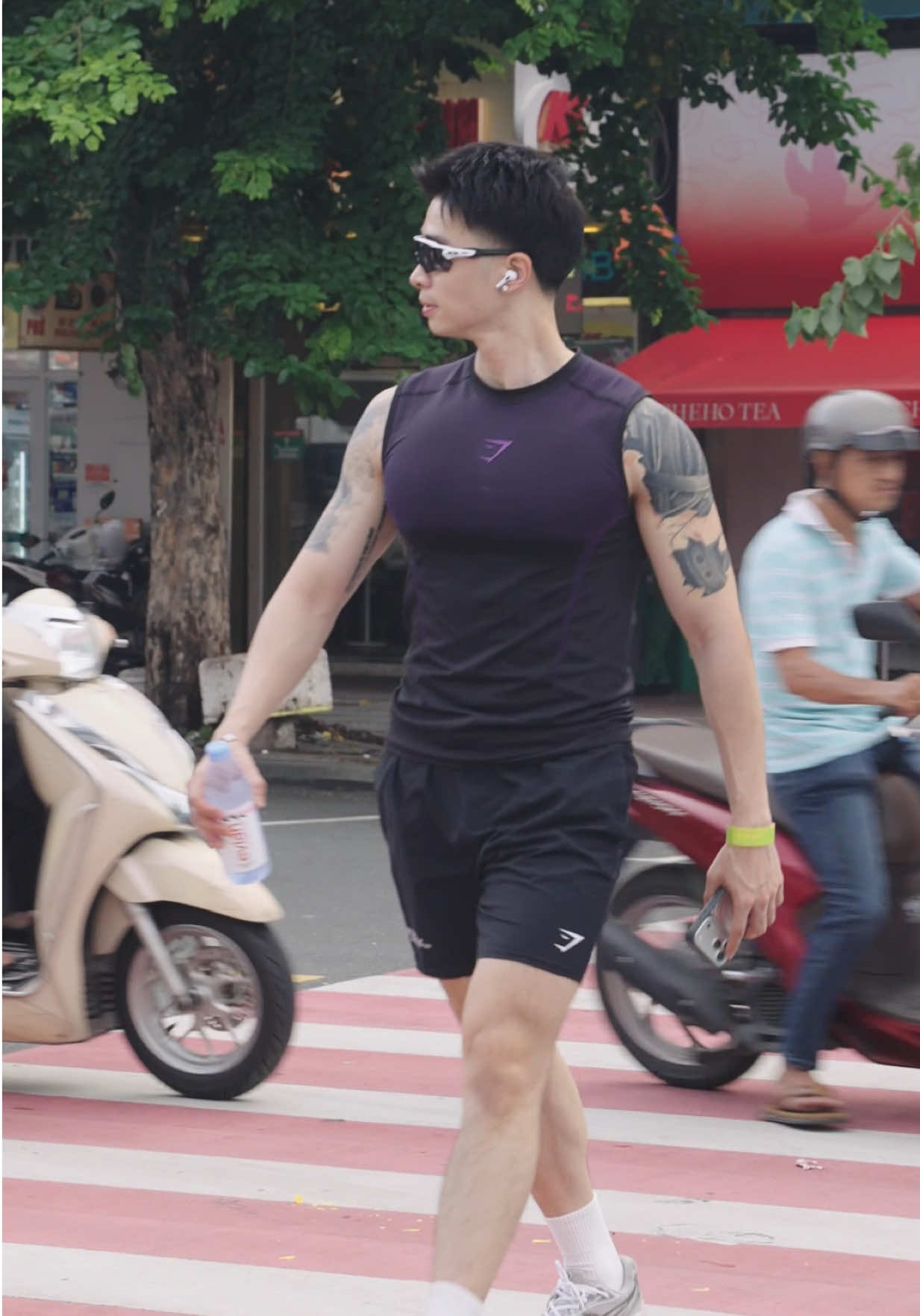 LAN PERFUME xuất hiện rạng rỡ tại sự kiện STAY FRESH KEEP MOVING của Armaf🍋🍋🍋 #Armaf #ArmafVietnam #ArmafVietNamxOFFWORK #OFFWORKRunClub #stayfreshkeepmoving 