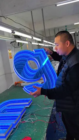 say goodbye to traditional sign #signagedesign  #signage  #ledneon  #ledlight