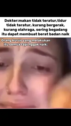 apa sebaliknya ya bukan nambah tapi malah berkurang😹  #memestiktok #memeindonesia #fyp #memeabsurd #memedaily 