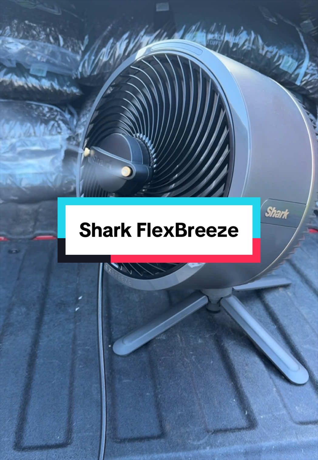 Shark FlexBreeze Fan with InstaCool Misting Attachment #sharkfan #sharkflexbreeze #flexbreeze #mistingfan #tiktokshopcreatorpicks 