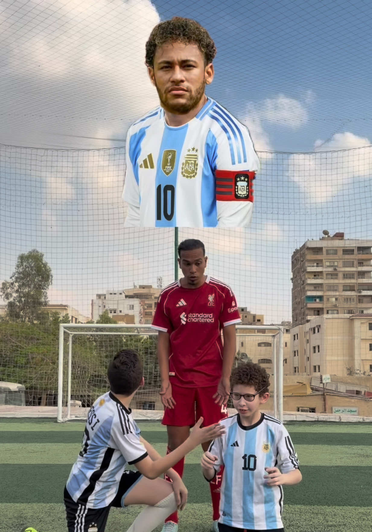ابن ميسي مع فان دايك في تحدي مين الاعب وجنون ميسي ودي ماريا هتتصدم 😳🔥