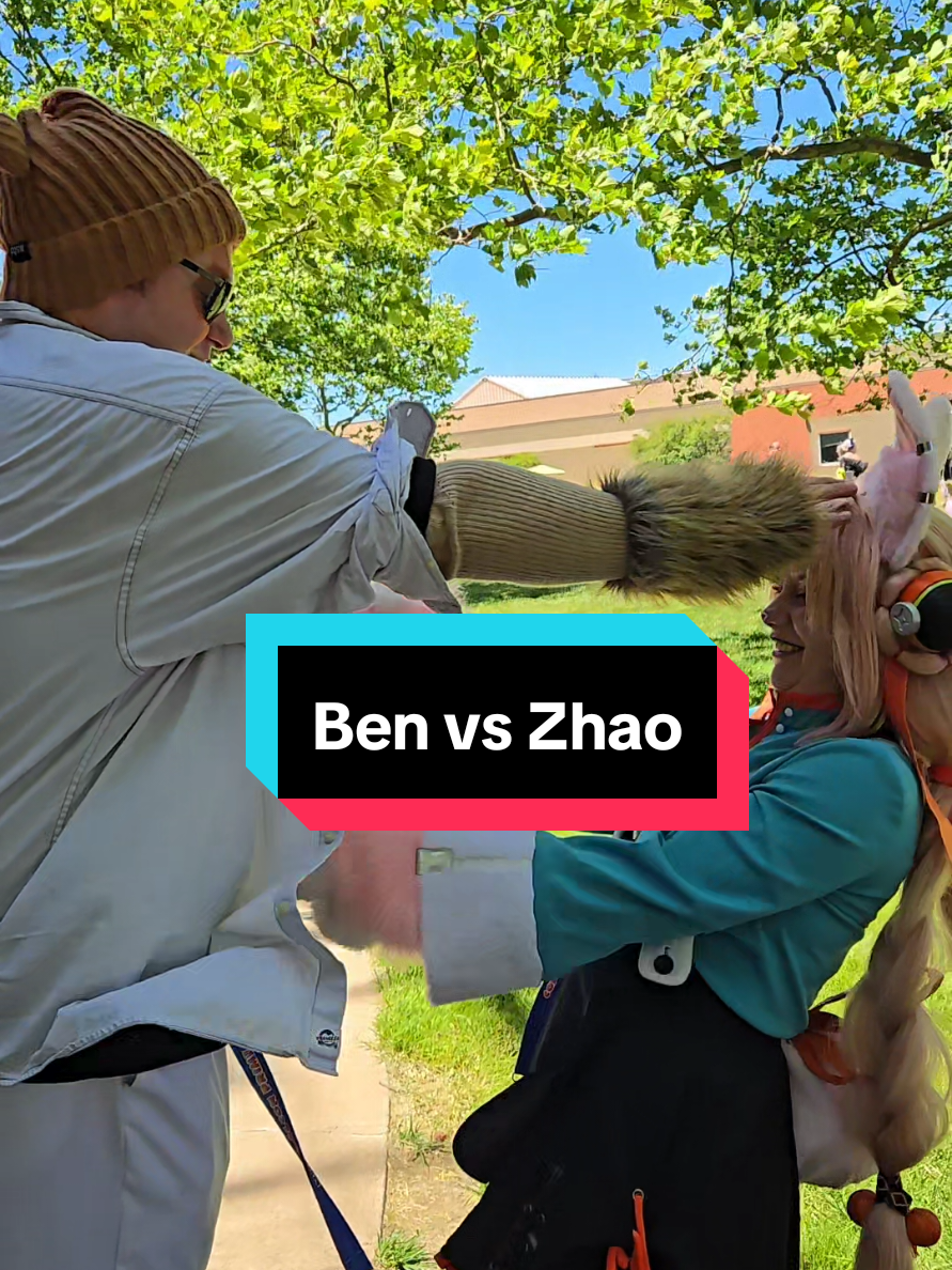 Ben and Zhao cosplays from Zenless Zone Zero!  Who saw us at Colossalcon Prime? 👀 Ben is @ben4ever40 on Instagram  #zenlesszonezerocosplay  #zenlesszonezero #colossalconprime2026 #colossalconprime #cosplay 