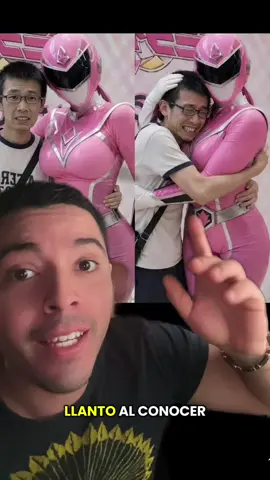 La emoción se hizo viral cuando un hombre pudo conocer a la legendaria Ranger Rosa 🌸🥹 Entre sonrisas, abrazos y algunas lágrimas, vivió un momento que había esperado durante años 😭💕 La escena recordó a muchos que nunca es tarde para hacer realidad aquello que soñábamos cuando éramos niños. 🌟#rafaaleman17 #noticiastiktok 