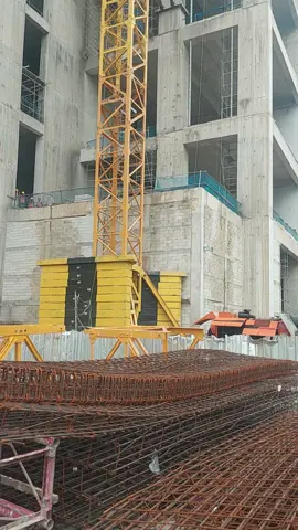 tower crane indonesia #sorotan #towercrane #operator 