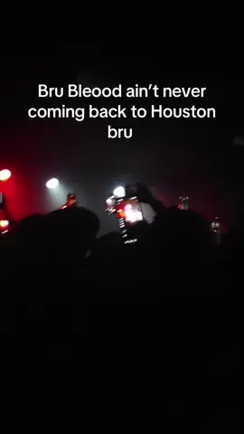 That dude trippen #bleood #consert #fyp #houston #undergroundmusic 