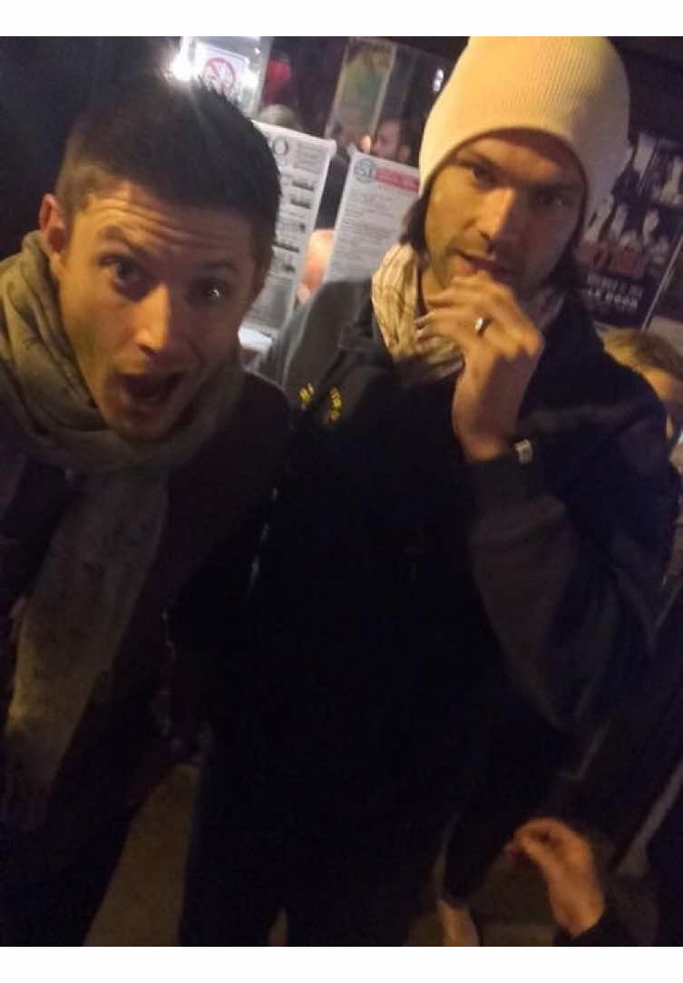 #j2 #jaredandjensen #foryou #jensenackles #jaredpadalecki 