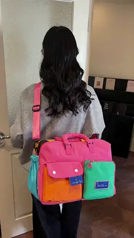 Fashionable color block splicing design
Unique patchwork color matching, stylish look, easy to match daily outfits.
Multiple divided pockets for classified storage
Various front zipper & snap pockets to organize keys, cosmetics, earphones and small gadgets separately.
Independent separated shoe compartment
Special side shoe bin keeps sneakers away from clothes, avoid dirtying personal belongings.
Large-capacity multi-layer inner space
Spacious main compartment holds clothes, toiletries and daily necessities, neat storage.
Lightweight body, no carrying burden
Light material reduces overall weight, comfortable for long-time carry.
Two carrying options: hand-held & crossbody
Equipped with top hand handles and adjustable shoulder strap, switch carry style freely.
Multi-scene versatile bag
Perfect for short-distance travel, business trip, gym workout and daily storage. #diaperbag #largecapacitylunchbag #bagsmarttoiletrybag #luggagereview #diaperbaghacks #baggucloudcarryon #multifunctionaltoiletrybag #diaperbagmusthave #newgoyardbaglaunch #carryonmusthave