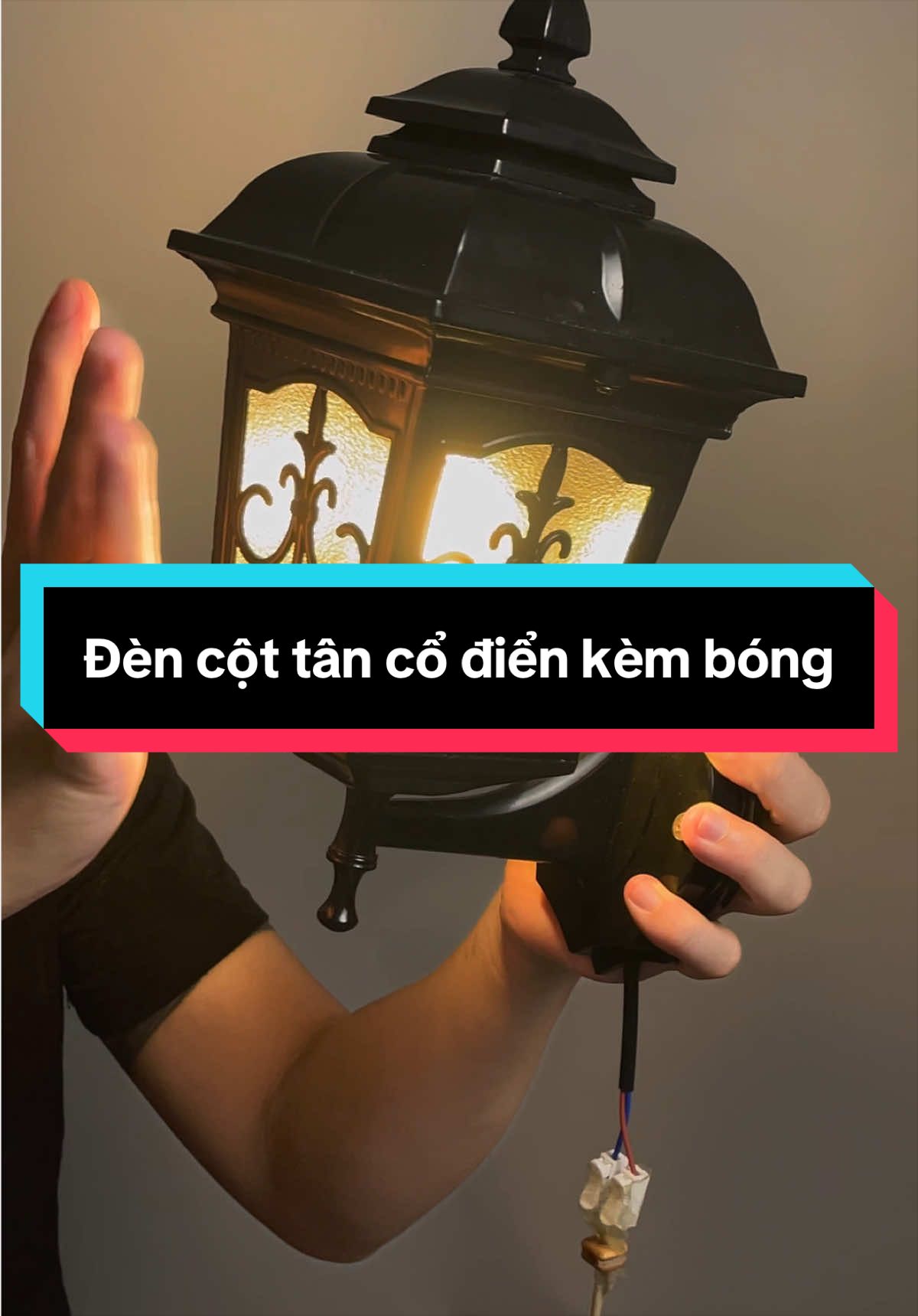 Đèn cột tân cổ điển tặng kèm bóng #dentuong #dentuongtrangtri #dencot #dentancodien #khdentrangtri98 