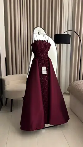 نارين فاشن... حيث تبدأ الفخامة وتنتهي الحيرة. 🤍👗✨اسمه بالموقع. فستان انهار tiktok #saudiarabia #fypシ゚viral #Summer #fashion #fashionistaنارين