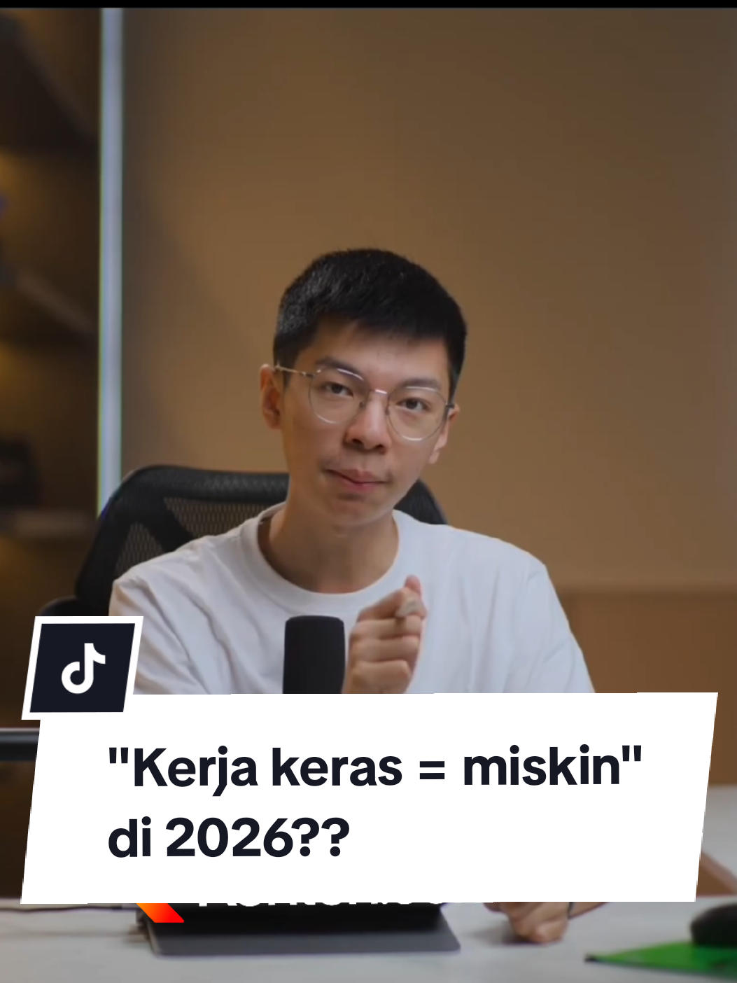 kenapa orang kerja keras malah miskin?? 📉 #kontencom #kontencomxsulianto @suliantoindriaputra 