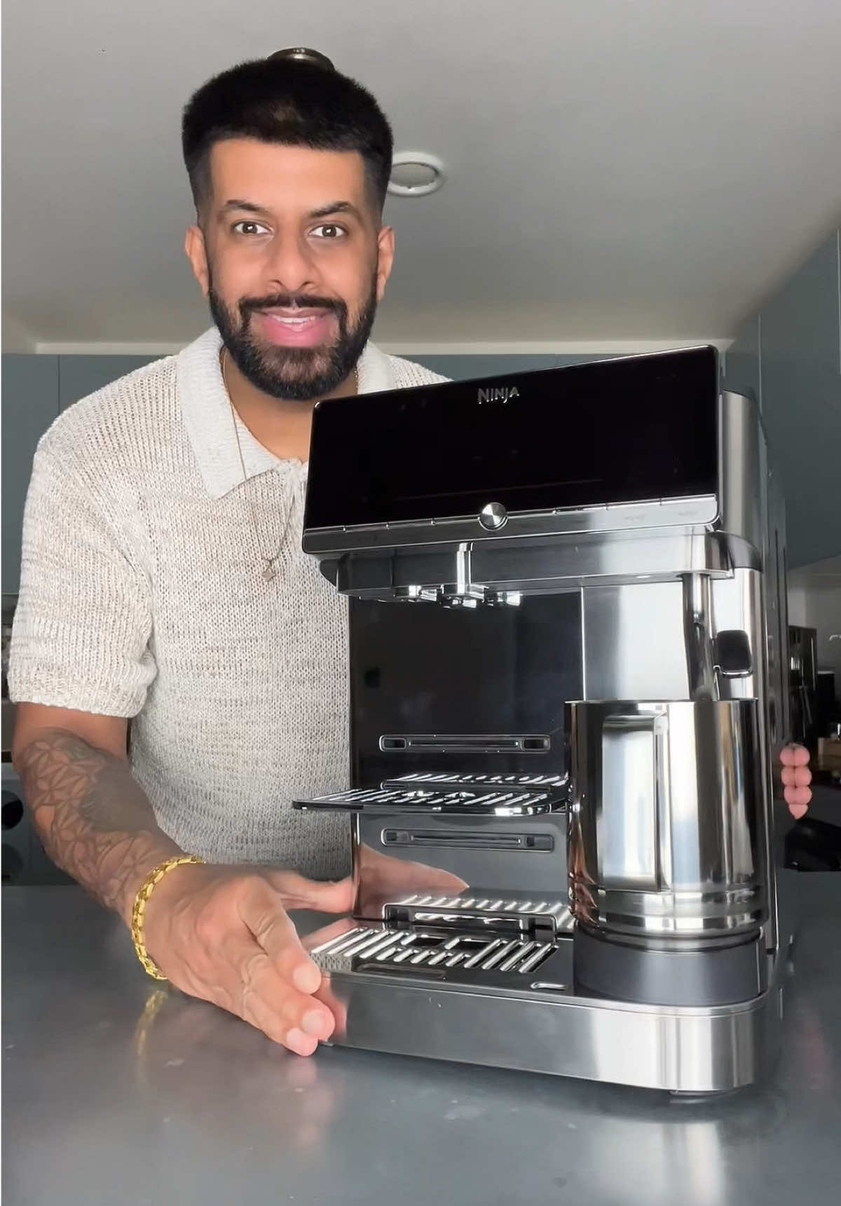 ☕️ Life Made Simpler, Fully Automated Ninja AutoBarista Pro! How sexy is this? 😮😍 #NinjaAutoBarista #Unboxing  @Ninja UK 