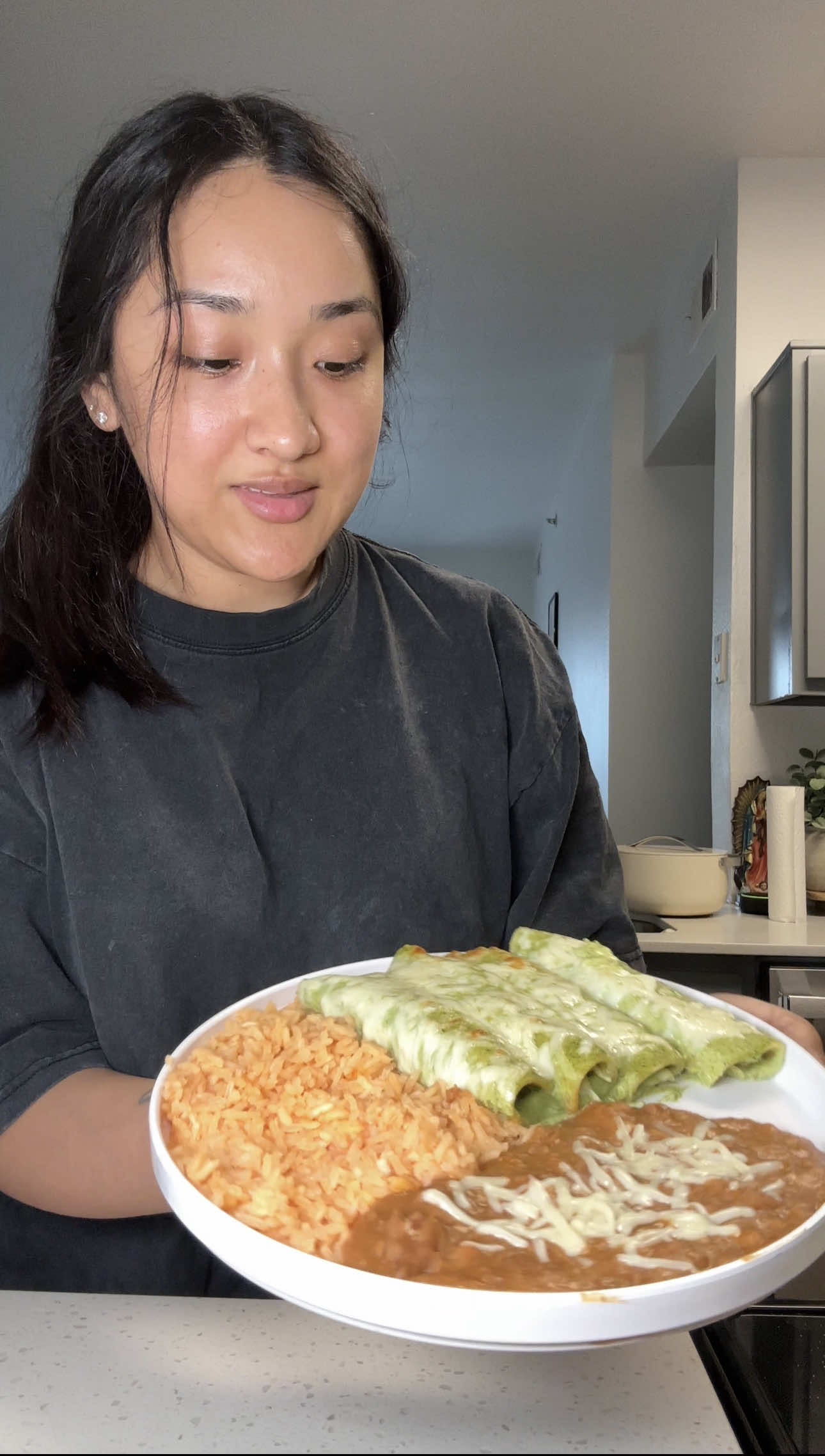 Full recipe of how I make enchiladas suizas with rice 🥹🤍  #cookwithme #recipeideas #homecooking  