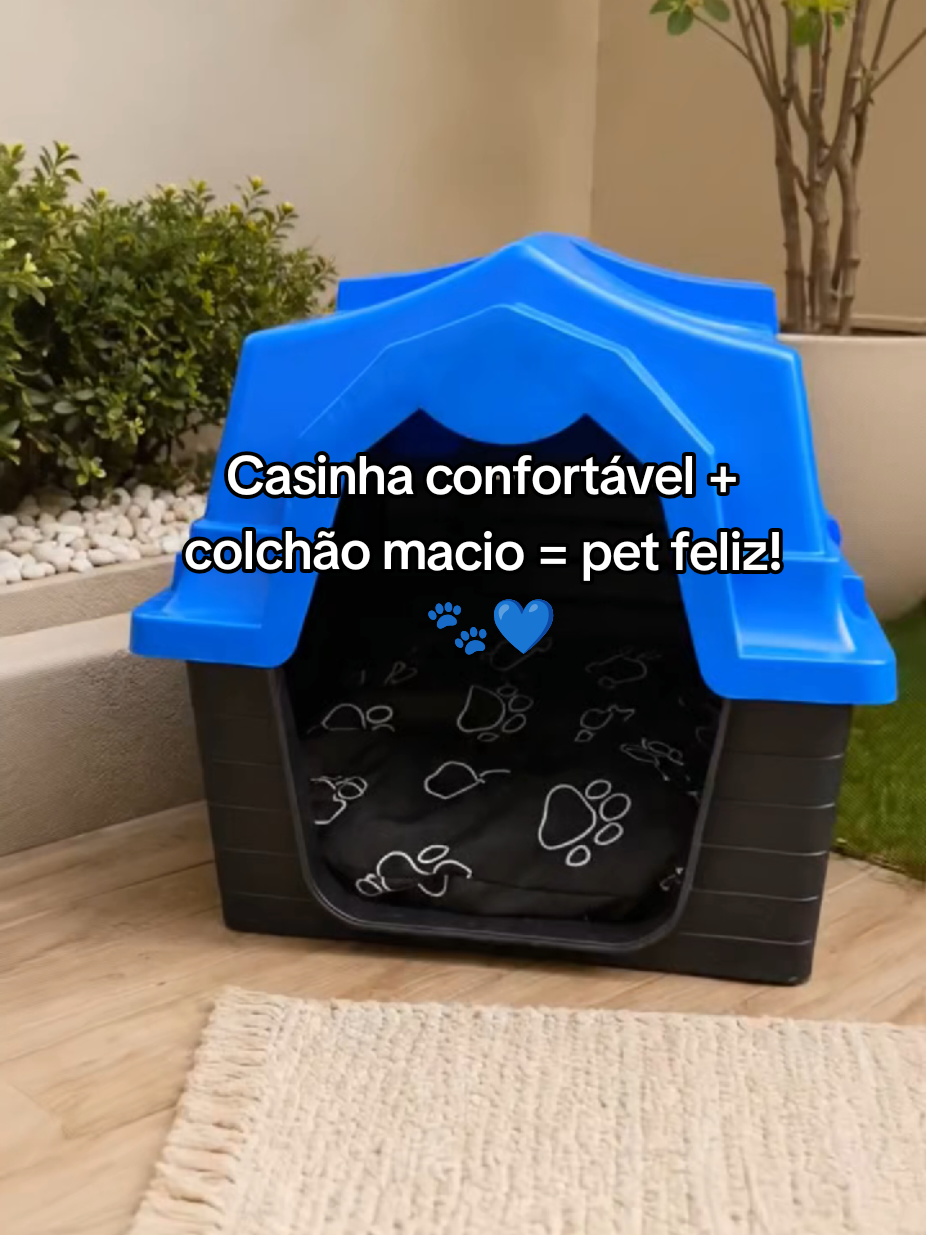 Seu melhor amigo merece um cantinho só dele! 🐶💙 Confortável, resistente e acompanhada de colchão, essa casinha oferece mais proteção, aconchego e tranquilidade para o descanso do seu pet. Dê ao seu cachorro o conforto que ele merece todos os dias! #CasinhaDeCachorro #MundoPet #CachorroFeliz #AmorPorPets #petshop 