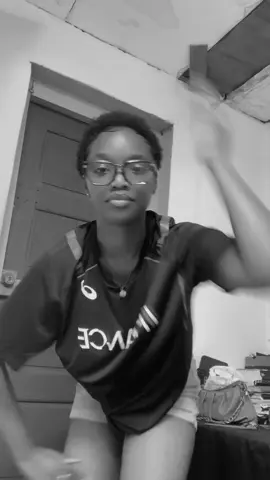 Mbole dancing 💃 #mbole237 #mboko #dead #dancechallenge #viral 