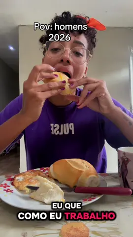 Gente quanta coragem kkkkk #fy #viraltiktok #creatorsearchinsights #fy 