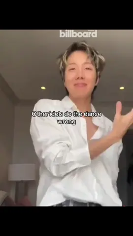 Gurlll Felix is good at this | I wanna know his screen time hehe | #felix #straykids #yongbok #xyzbca #kpop 