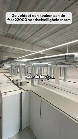 Wie mag deze hygiëneregels wel wat beter toepassen? Tag diegene in de comments 🧽 #productie #horeca #hygiëne