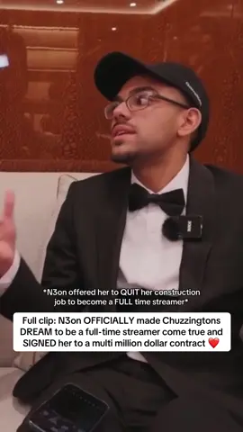 Full clip: N3on OFFICIALLY made Chuzzingtons DREAM to be a full-time streamer come true and SIGNED her to a multi million dollar contract ❤️ #n3on #chuzzington 