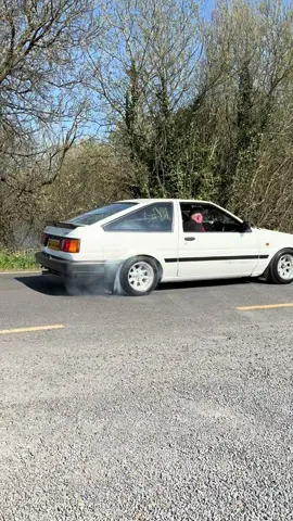 Ai generated video do not try at home 🤥 #twincam #irishcarscene #fakeburnout #fy 