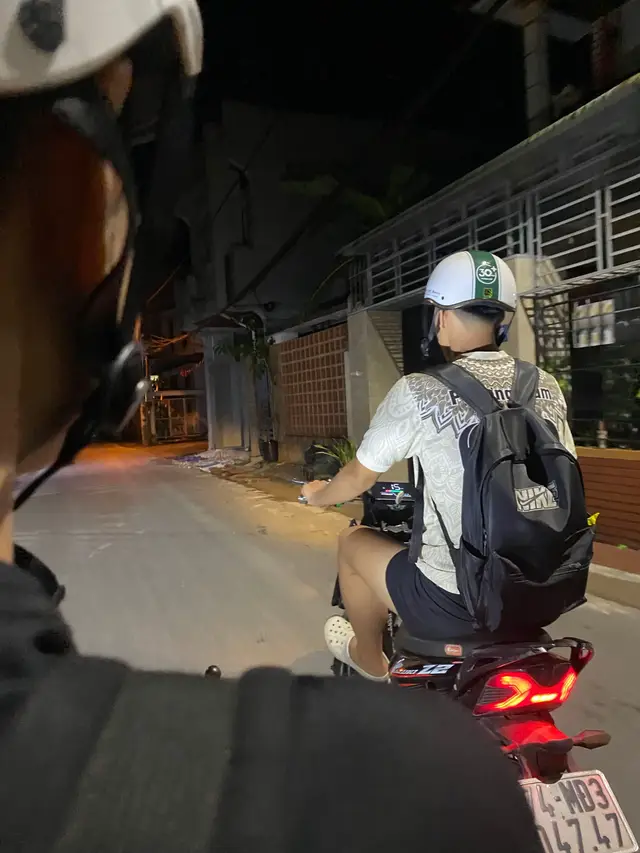 MỒ CÔI BẠN