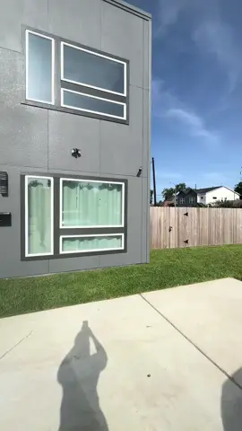 Looking to Rent ! Check This Out!! 3 Bedroom 2.5 Bath $800 a month……. Inbox me with your zip code #rental #realtor #house 